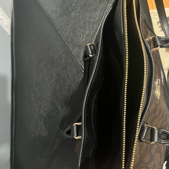 Preloved Coach bag - Picture 6 of 6